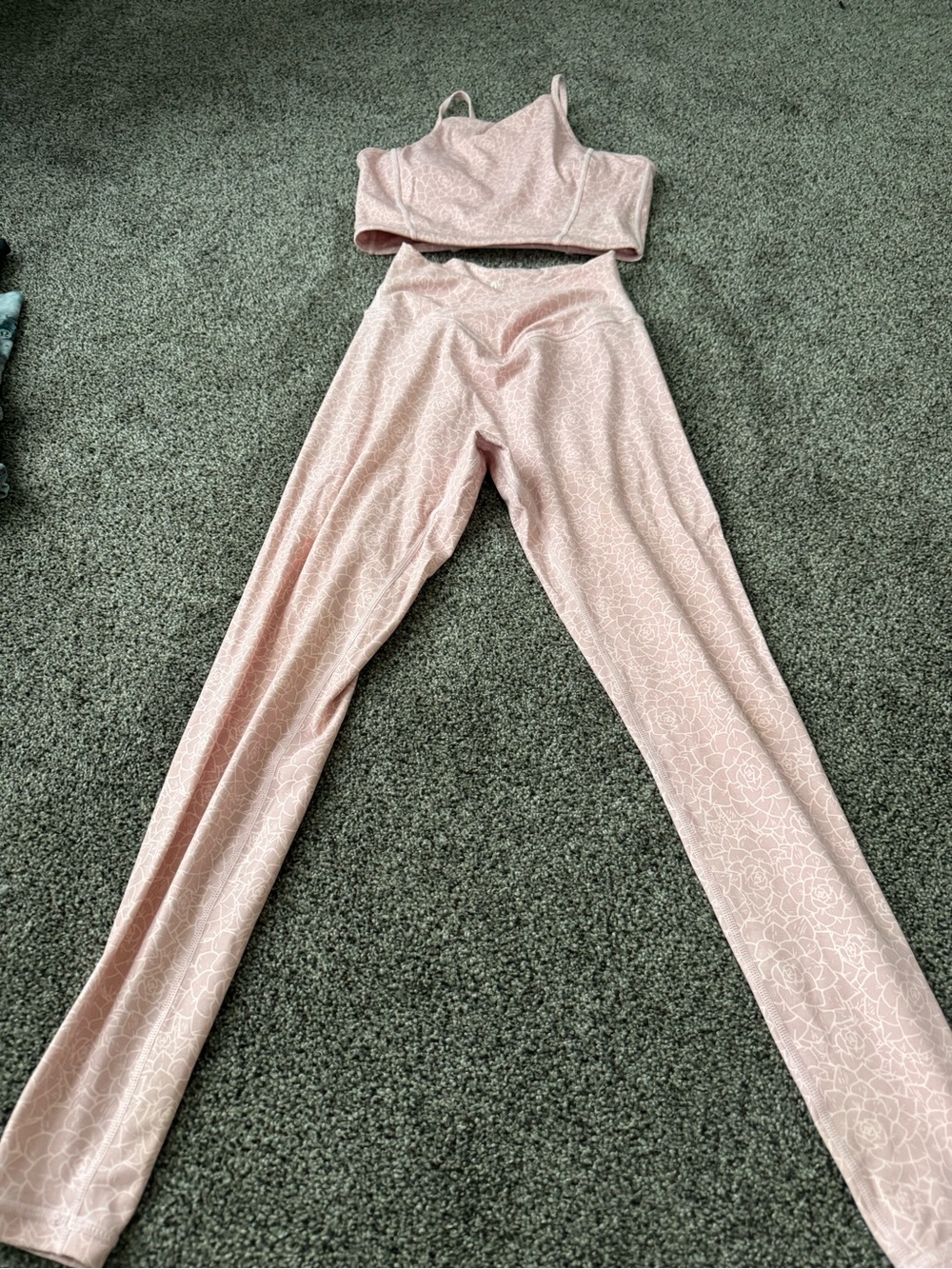 Sweaty Betty Dusty Pink Leggings and Crop Top Set